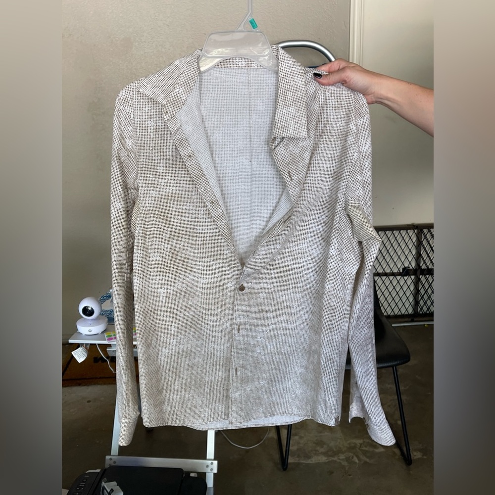 Lululemon Men’s long sleeve button up